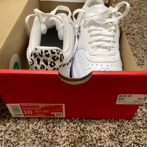 Nike Size 10 - Excellent Condition